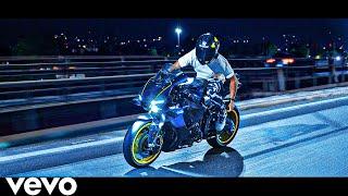 Living life in the night - Yamaha R1M (feat. Michelle Fantazzini & Emazeoli)