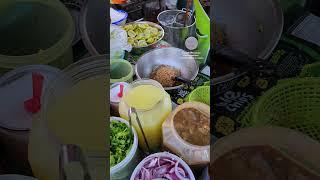 Lady, a shop selling delicious spicy salads in Thailand #streetfood #Shorts