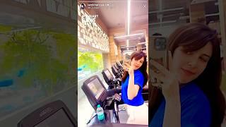 #khanzaadi shares her gym video