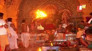 Durga Puja | Evening ‘arati’ held at a puja pandal in Cuttack