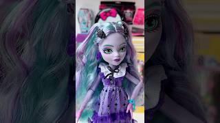 Twyla Frearbook! Wdyt?  #monsterhigh #twyla #fearbook #dollunboxing #dolls