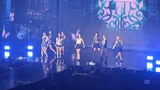 241116 러블리즈 Lovelyz - Close To You 직캠 fancam @ 러블리즈 10주년 콘서트 '겨울나라의 러블리즈 4'