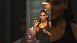 March Workout | Bipasha Basu Fitness Tips | Shemaroo Lifestyle | #shorts
