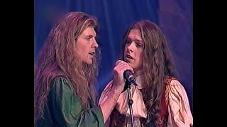 The Kelly Family - Stille Nacht/Silent Night ft. Johnny Logan and Die Schürzenjäger LIVE