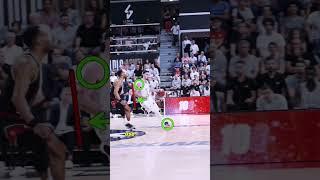 How to draw contact and finish a fastbreak! #score #layup #contact #breakdown #coach #tips  #NBA