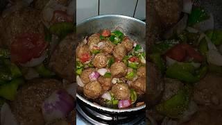 chicken gola kabab with vegetable#trending#viral#onion#capsicum #kofta#aiman salman#food#short