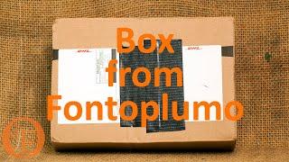 Pens (and more) in a box from Fontoplumo