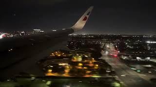 Delayed Plain American Airline Leaving JFK AIRPORT To  JOHN WYANE Airport  INC. IN A SNOW   ￼STORM.