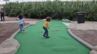 Elijah & Ezekiel Kammerdiener  paying miniature  ️  golf Corpus Christi