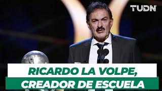 ¡El Bigotón! Ricardo La Volpe es inducido al Salón de la Fama | TUDN