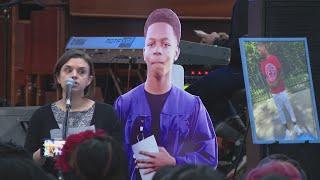 Funeral services held for 16-year-old Senn High student gunned down near school