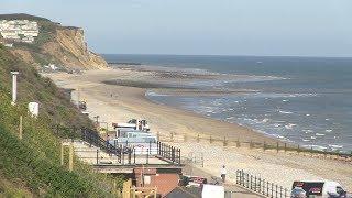 Six beaches in North Norfolk awarded with blue flags