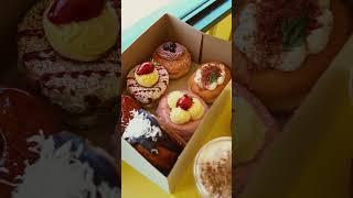  Taste Heaven on Earth: Friendly Donuts in Orange, CA!  | Must-Try Gourmet & Seasonal Treats