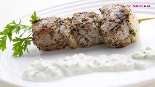 Souvlaki griego con salsa tzatziki de Joseba Arguiñano // Cocina Abierta