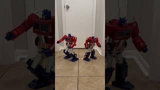 Dual Optimus Prime fight back to back #transformers #optimusprime #shorts #robot #battle #funny #fun