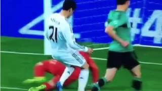 Alvaro Morata terrible miss vs Schalke 04