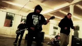 TERROR - Betrayer (OFFICIAL VIDEO)