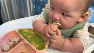 Our Baby Eats Solids For The First Time