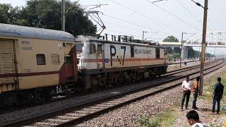 WAP-7 /(12645) Ernakulam to H.Nizamuddin (Hirakud SF Express)