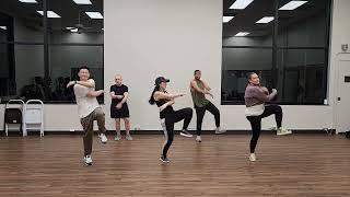 Coed Hip Hop Party Moves Beginners Class at District Groove