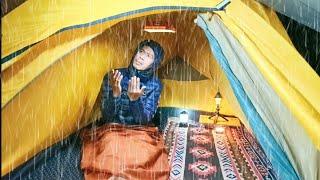 CAMPING HEAVY RAIN ‼️ SOLO CAMPING IN HEAVY RAIN AND THUNDERSTORMS, RELAXING RAIN SOUND