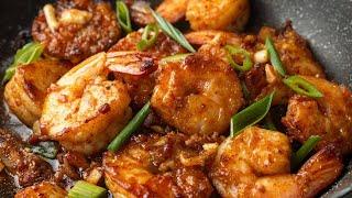 Say no to plain fried shrimp! Delicious Asian shrimp with ketchup and garlic