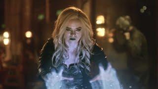 The Flash 2x14 Killer Frost vs Zoom fight scene.