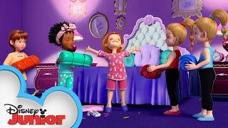 Nancy's Slumber Party  | Fancy Nancy | Disney Junior