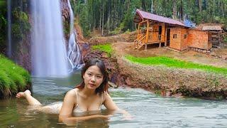 Timelapse 30days: Young Couple Goes Into the Forest to Build a New Wooden House. New life