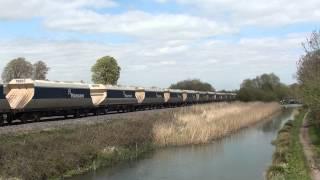 Mendip Rail Class 59 approaches Crofton  with empty Stone Train 03.05.13