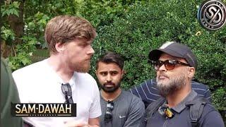 German Missionary Embarrasses Himself In front His Girls! Hashim And Visitor Speakers Corner