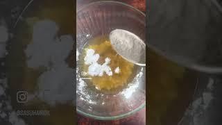 I decided to make a DIY natural deodorant with ingredients that are aluminum and paraben free!