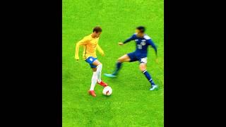 Neymar Loves to Nutmeg during Match