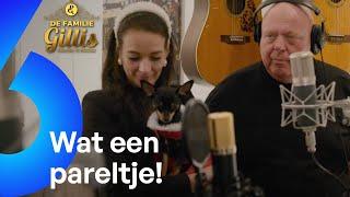 Prachtig hoor! Peter & fam. nemen KERST SINGLE op!  | Familie Gillis #AFL64 | Kerstspecial