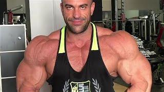 Spanish bodybuilder Juan Romero - Most muscular