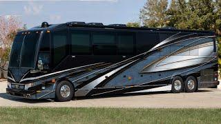 Tour of 2022 Prevost Liberty Coach with "Super Suite"