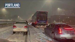 Portland paralyzed by historic Pacific Northwest snowfall