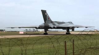 Avro Vulcan Bomber XH558 Final Departure From RAF Waddington